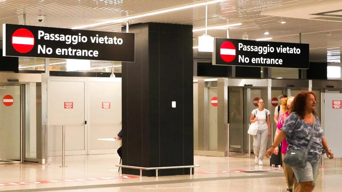 Italia prorroga los controles a viajeros españoles por la crisis de Ceuta