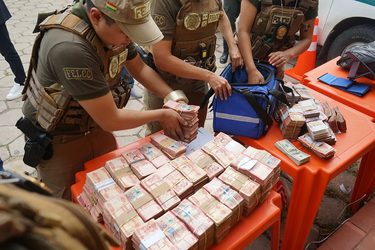 Bolivia detiene al fiscal general Mariaca y debate su relevo