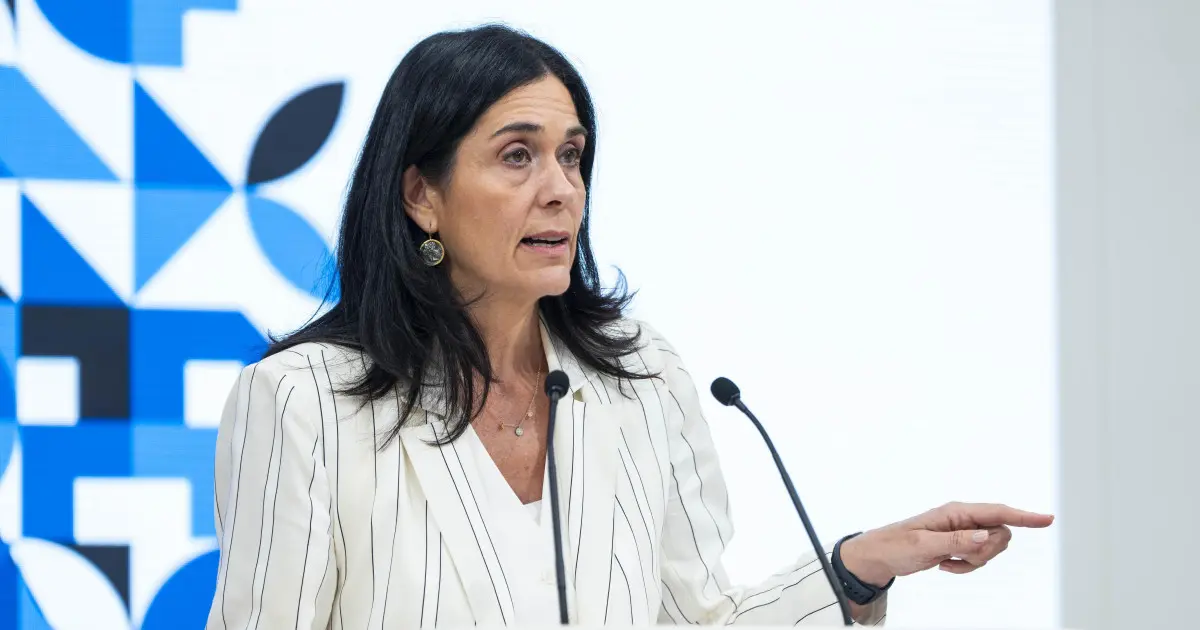 Prado deja en manos de Rueda su futuro en el PPdeG antes del congreso