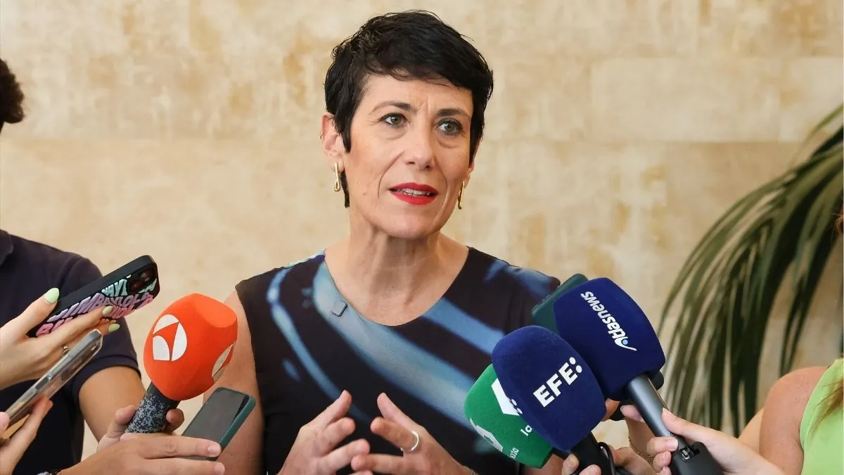 Saiz atribuye el récord de 22,4 millones de afiliados a la regularización