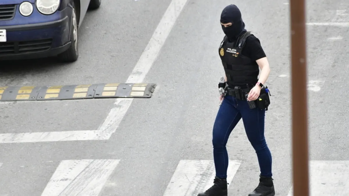 Gerona admite la demanda civil de Campos contra una agente infiltrada
