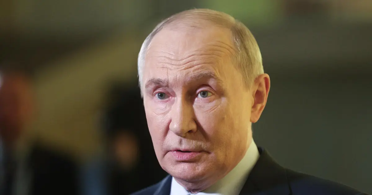 Putin aprueba presupuesto que eleva gasto de defensa 27% en 2027