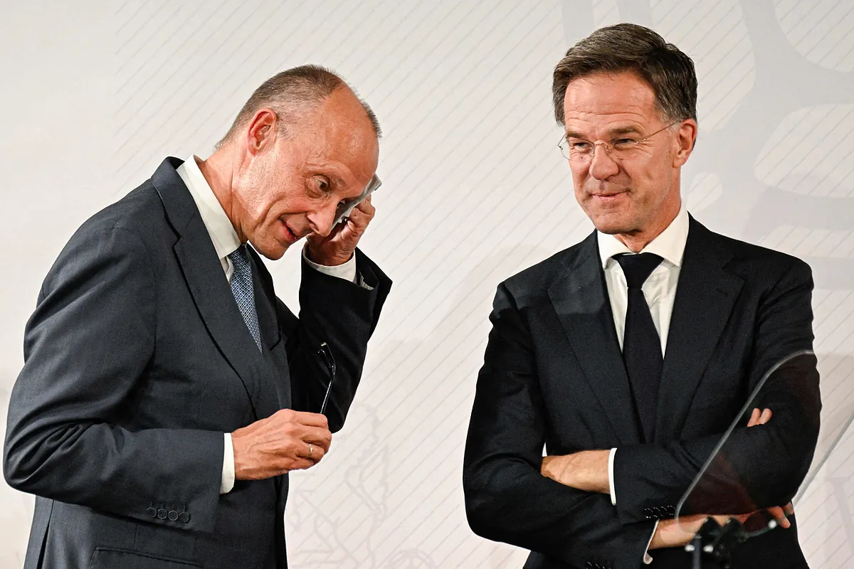 Rutte descarta una ofensiva rusa contra la OTAN y avisa de ataques híbridos
