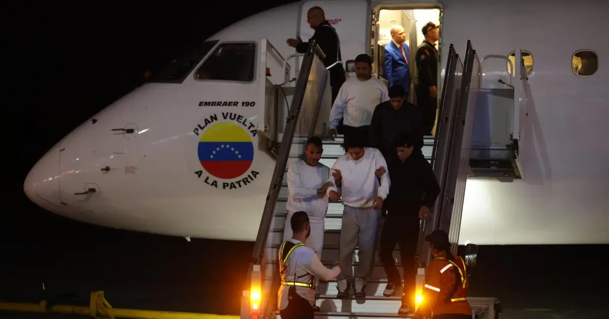 Tribunal Supremo aprueba que Trump reactive deportaciones a terceros países
