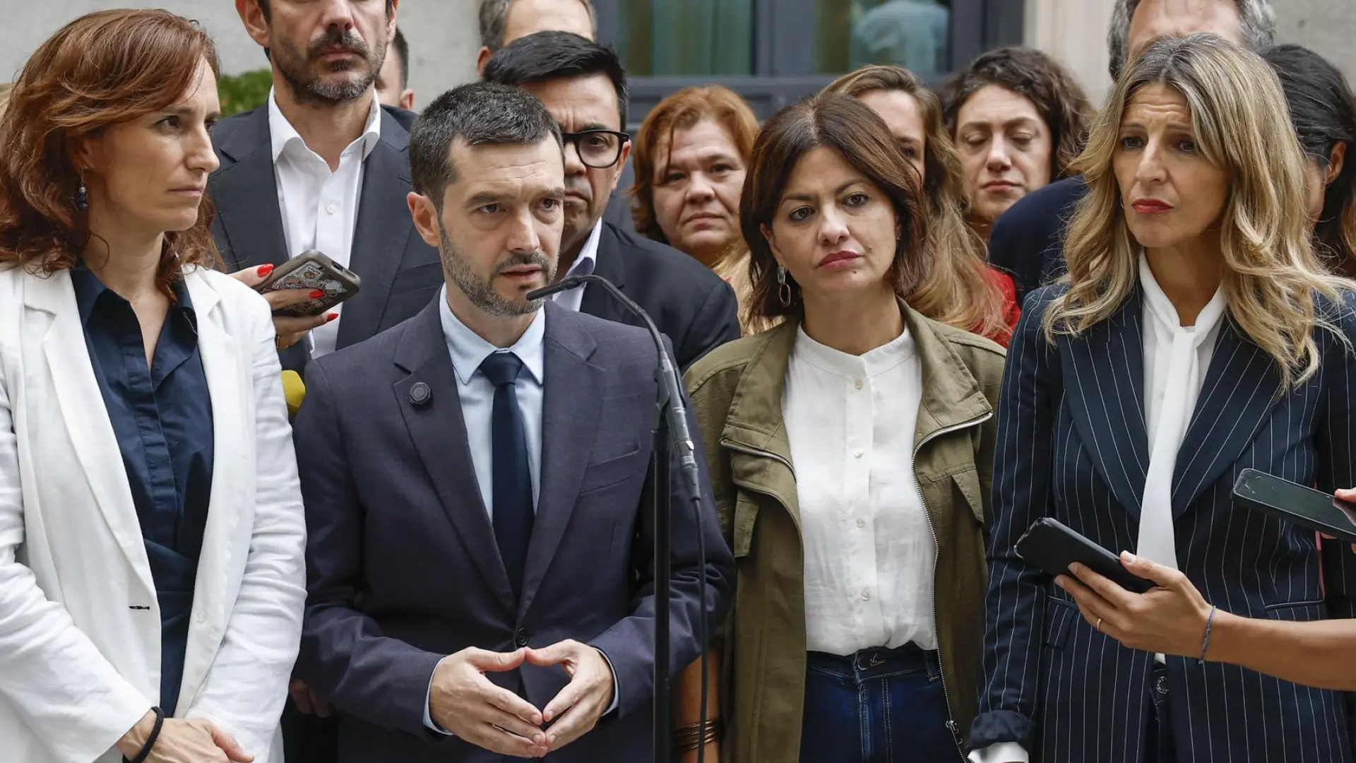 El Gobierno pierde los decretos de vivienda y estudia si adelanta las elecciones
