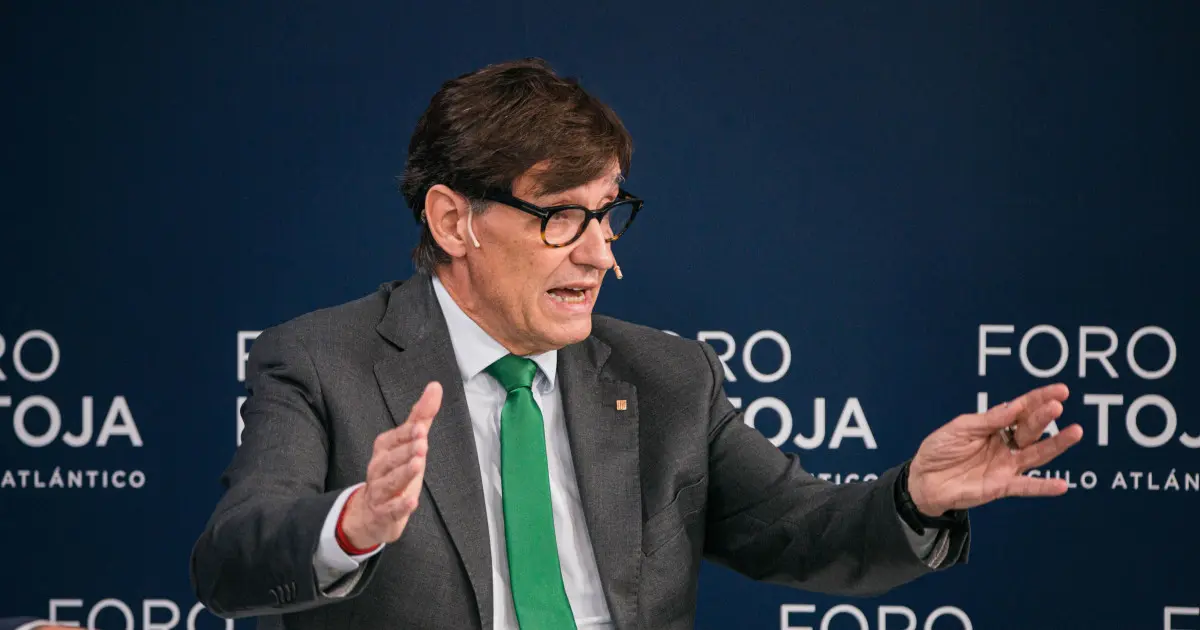 Illa y Collboni piden a Junts apoyar el decreto de vivienda